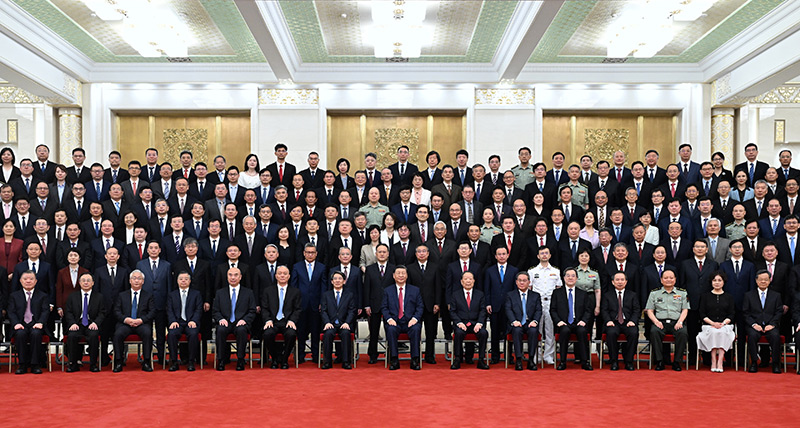 全国科技大会 国家科学技术奖励大会 两院院士大会在京召开习近平为国家最高科学技术奖获得者等颁奖并发表重要讲话「相关图片」